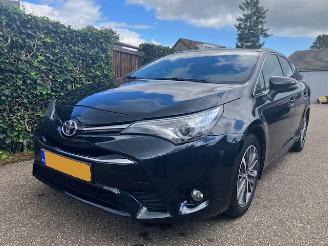 Autoverwertung Toyota Avensis 1.6 D4D TOURING SPORTS F LEASE PRO 2015/12