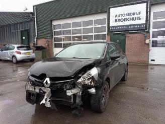 škoda osobní automobily Renault Clio Clio IV (5R), Hatchback 5-drs, 2012 / 2021 1.5 dCi 90 FAP 2015/12
