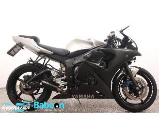 danneggiata motocicli Yamaha  YZF-R6 2004/5