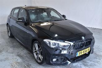 uszkodzony samochody osobowe BMW 1-serie 118i Ed.MS.HE. 2019/3