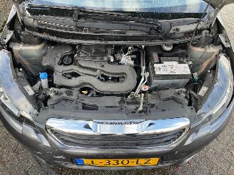 Peugeot 108 Airco/dab/cv picture 15