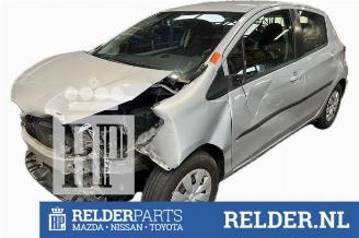 Auto incidentate Toyota Yaris Yaris III (P13), Hatchback, 2010 / 2020 1.0 12V VVT-i 2014/6