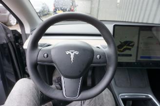 Tesla Model Y 75kWh 340kW Performance AWD picture 28