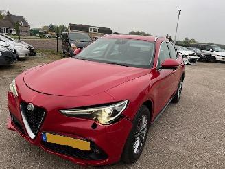 demontáž osobní automobily Alfa Romeo Stelvio 2.2 jtd 2017/11