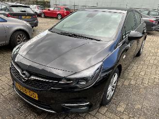 Gebrauchtwagen PKW Opel Astra 1.2 Edition   HB 2021/4