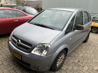 Coche accidentado Opel Meriva 1.6 2004/6