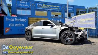 Vaurioauto  passenger cars Porsche Taycan Taycan (Y1A), Sedan, 2019 4S 2020/4