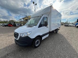 damaged commercial vehicles Mercedes Sprinter 317 Automaat Clima 2023/2