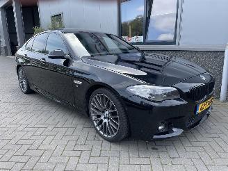 krockskadad bil auto BMW 5-serie 528Xi High Executive M-Sport 2015/9