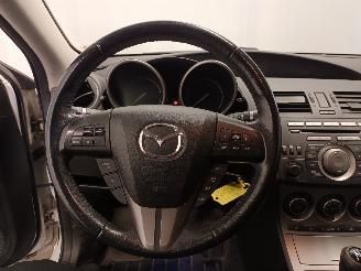 Mazda 3 3 Sport (BL14/BLA4/BLB4) Hatchback 1.6 CiTD 16V (Y642) [80kW]  (12-200=
8/05-2013) picture 15