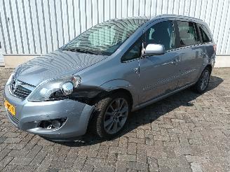 Damaged car Opel Zafira Zafira (M75) MPV 1.8 16V Ecotec (A18XER(Euro 5)) [103kW]  (07-2005/04-=
2015) 2011/6