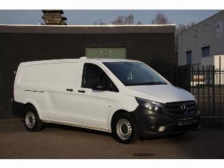 dommages fourgonnettes/vécules utilitaires Mercedes Vito 111 CDI 116 pk XL Navi, Camera, APK 02-2025 Airco, Cruise Control, PDC V+A, 3-Zits 2019/10