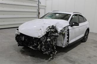 krockskadad bil auto Audi Q5  2021/8