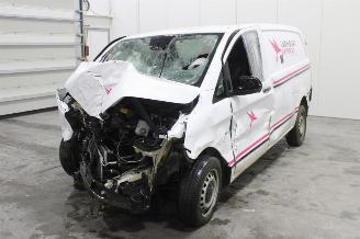 Voiture accidenté Mercedes Vito  2021/10