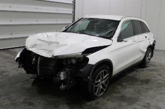 dañado vehículos comerciales Mercedes GLC 220 2015/11