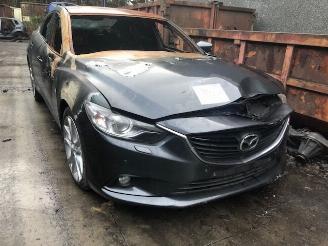 uszkodzony samochody osobowe Mazda 6 2200CC - DIESEL - 110KW 2013/1